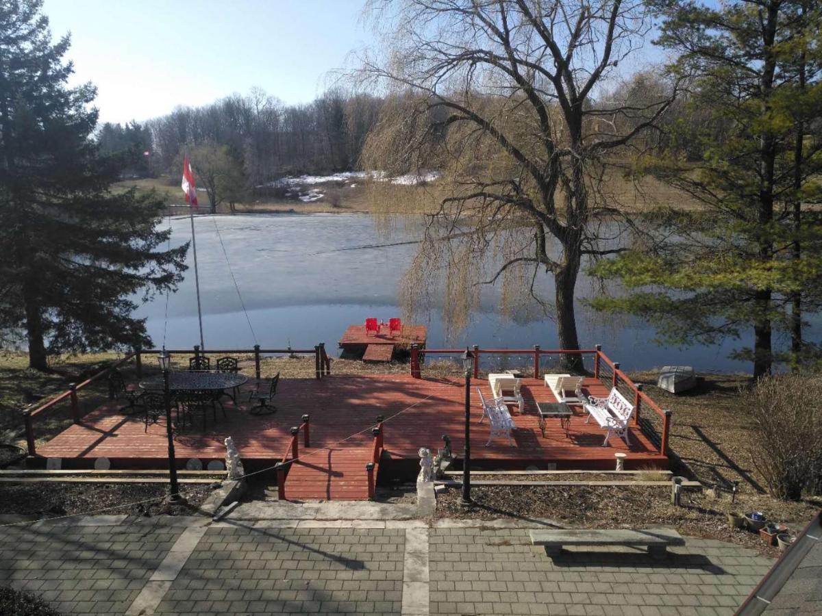 Lakeside Private Suite-Queen Bed Room Tottenham Εξωτερικό φωτογραφία