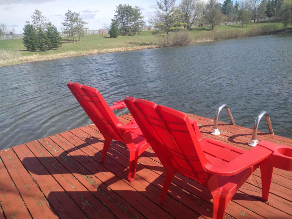 Lakeside Private Suite-Queen Bed Room Tottenham Εξωτερικό φωτογραφία
