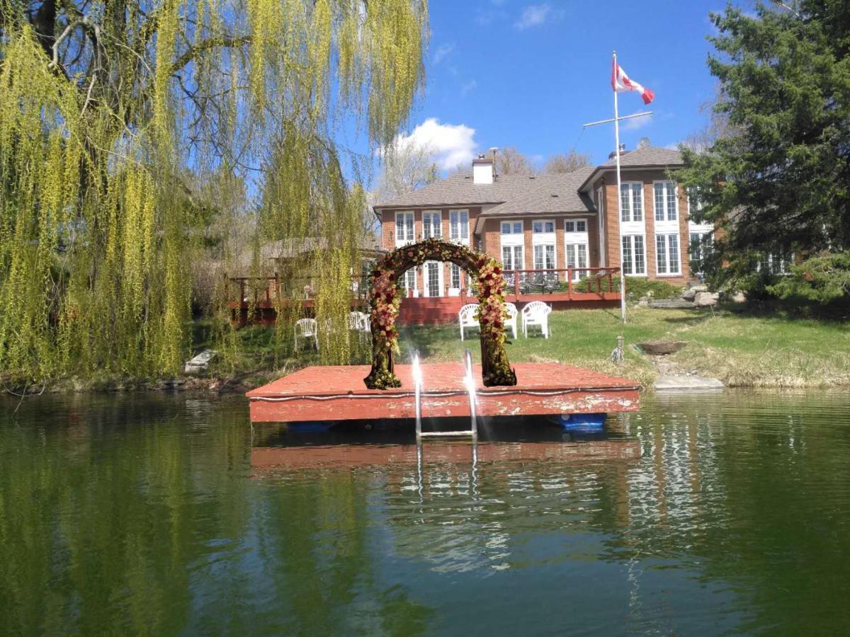 Lakeside Private Suite-Queen Bed Room Tottenham Εξωτερικό φωτογραφία